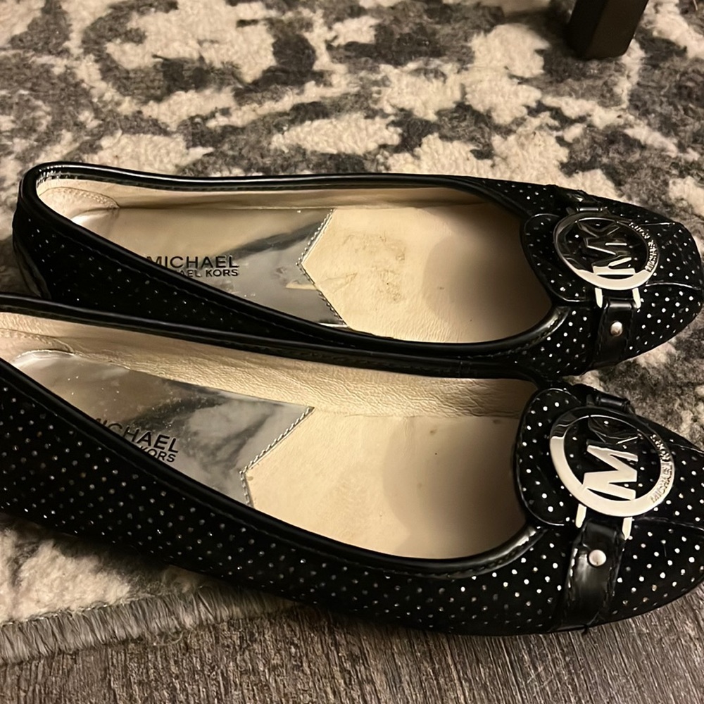 Michael kors flats